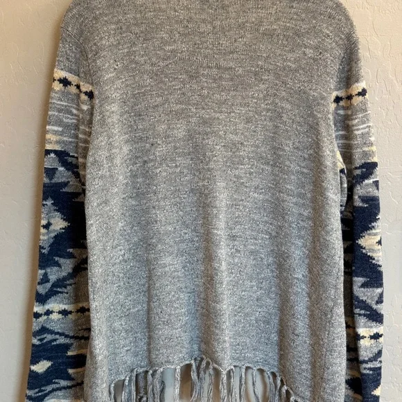 Chaps Tan and Blue Patterned Sweater - Picture 2 of 5